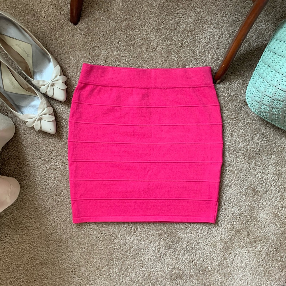 Dark Pink Mini Skirt / Wiggle Skirt